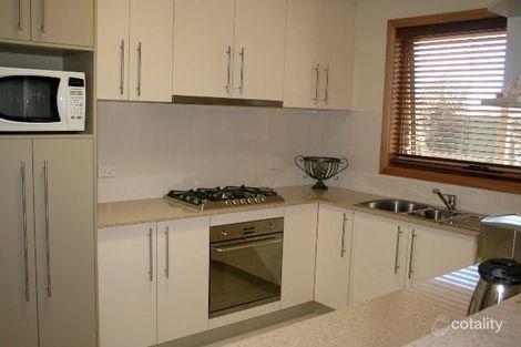 Property photo of 56 Day Circuit Bungendore NSW 2621