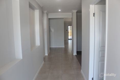 Property photo of 39 Rockmaster Street Chisholm NSW 2322