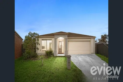 42 Yellow Gum Way, Manor Lakes, VIC 3024