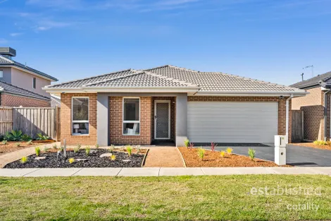 18 Selleck Dr, Point Cook, VIC 3030