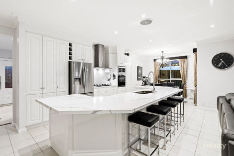 Property photo of 9 Hailey Court Taylors Lakes VIC 3038