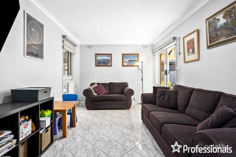 Property photo of 10 McDermott Avenue Mooroolbark VIC 3138