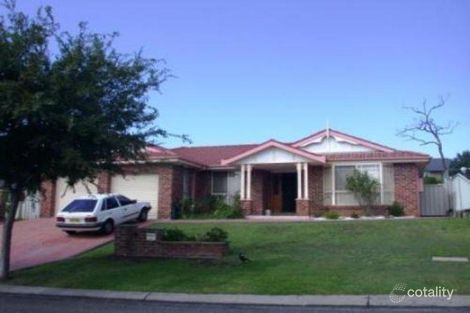 7 Bromley Ct, Lake Haven, NSW 2263