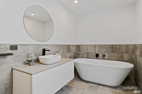 Property photo of 2/3 Miros Drive Howrah TAS 7018