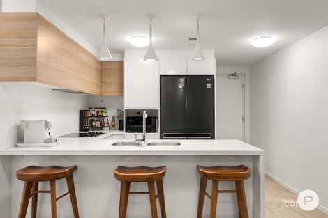 Property photo of 305/13-15 Rawlinson Street Murarrie QLD 4172