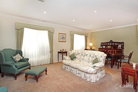 Property photo of 18 Stableford Chase Harkness VIC 3337