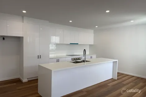 Property photo of 12 Koop Close Highton VIC 3216