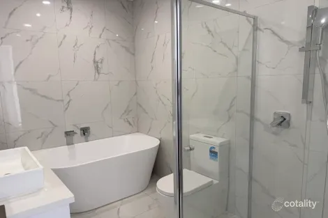 Property photo of 12 Koop Close Highton VIC 3216