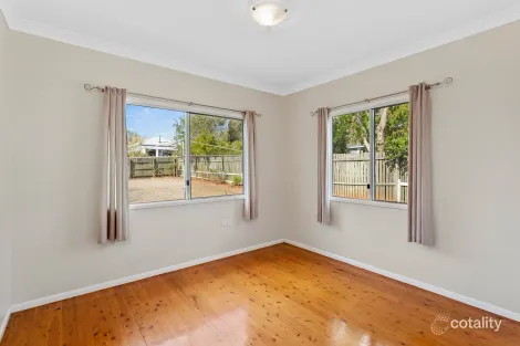 Property photo of 37A Drummond Street Rangeville QLD 4350