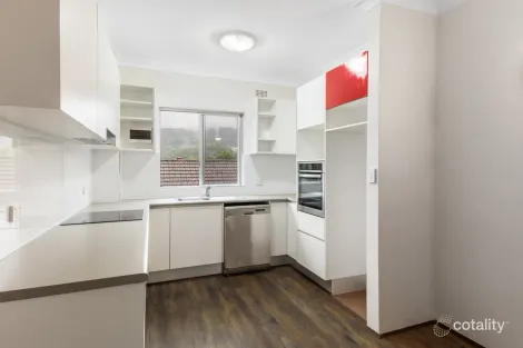 Property photo of 3/4 Gray Street Woonona NSW 2517