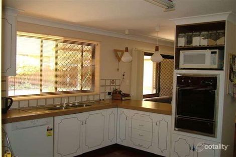 Property photo of 17 Lotus Crescent Centenary Heights QLD 4350