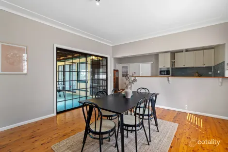 Property photo of 13 Cuthbert Road Killarney Vale NSW 2261
