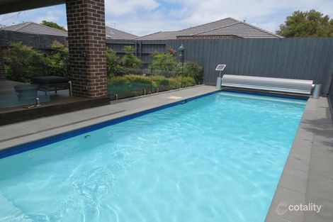 4a Selkirk Ave, Mckinnon, VIC 3204