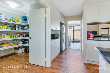 Property photo of 17 Makybe Boulevard Byford WA 6122