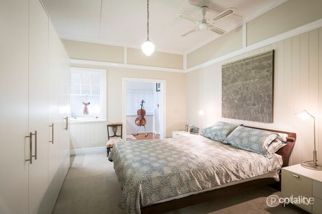 Property photo of 29 Donald Street Camp Hill QLD 4152