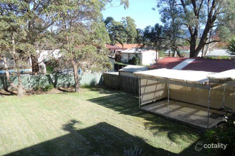 Property photo of 24 Glenview Street Dapto NSW 2530