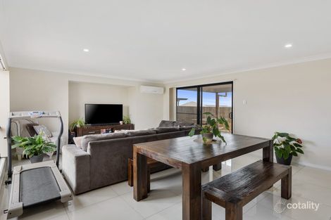 Property photo of 24 Mia Street Wyreema QLD 4352