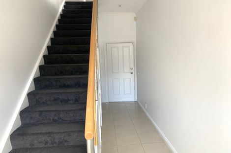 Property photo of 2/242 Ryrie Street Geelong VIC 3220