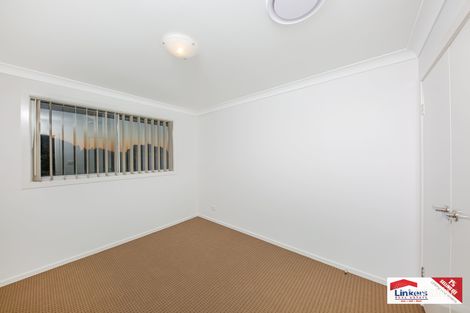 Property photo of 1 Highland Close Macquarie Links NSW 2565