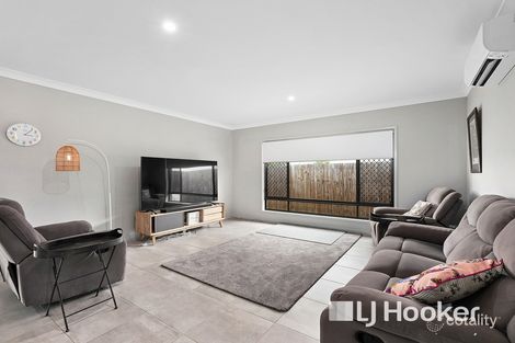 Property photo of 68 Pintail Circuit Deebing Heights QLD 4306