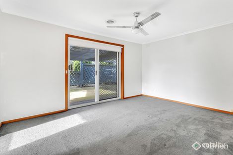 Property photo of 2 Gloucester Court Werribee VIC 3030