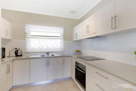 Property photo of 33 Ellengowan Crescent Fairy Meadow NSW 2519