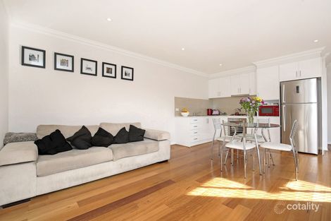 Property photo of 4/3 Broughton Avenue Reservoir VIC 3073