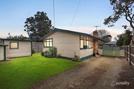 16 Neville Ave, Seaford, VIC 3198