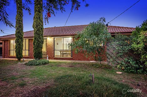 Property photo of 2 Lydford Court Werribee VIC 3030