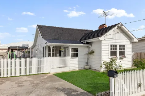 Property photo of 30A Charlotte Avenue Newcomb VIC 3219