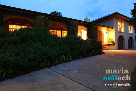 Property photo of 55 Hawkesbury Crescent Farrer ACT 2607
