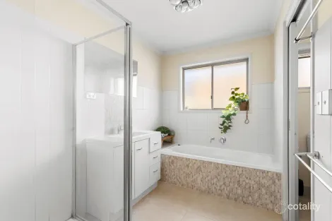 Property photo of 44 Corangamite Drive Corio VIC 3214