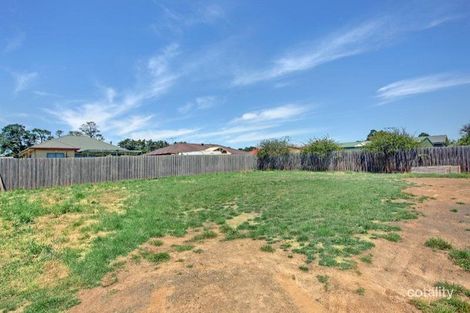 Property photo of 2/4 Thompson Place Kilmore VIC 3764