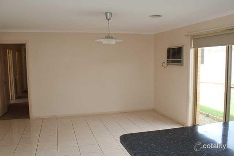 Property photo of 2/72 Halletts Way Bacchus Marsh VIC 3340