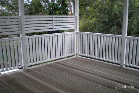 Property photo of 34 Bulgin Avenue Wynnum West QLD 4178