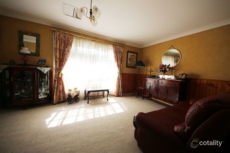 Property photo of 5 Barlow Court Dubbo NSW 2830