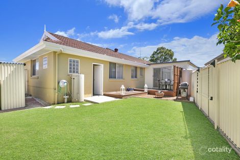Property photo of 33 Explorers Way St Clair NSW 2759