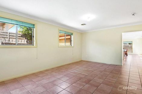 Property photo of 2/33 Byfield Street Reservoir VIC 3073
