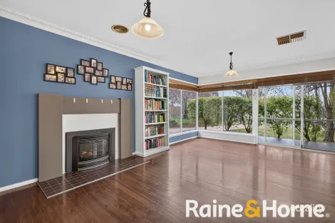 Property photo of 2 Beveridge Crescent Dubbo NSW 2830