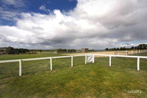 Property photo of 15 Lynne Court Gisborne South VIC 3437