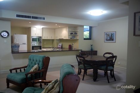 Property photo of 24/76 Thorn Street Kangaroo Point QLD 4169