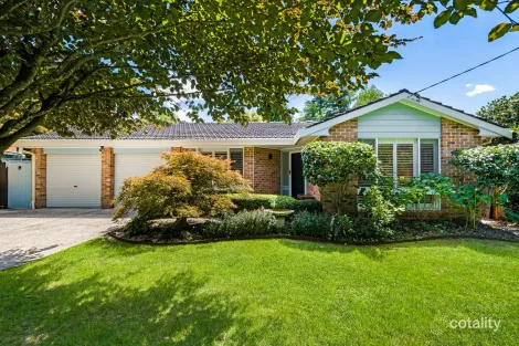 13 Beatty Rd, Wentworth Falls, NSW 2782