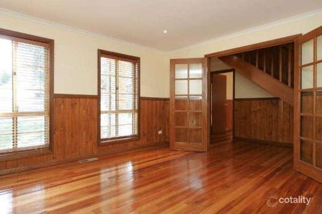 Property photo of 10 Sinclair Court Attwood VIC 3049