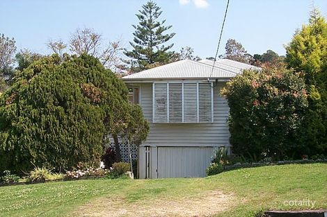 9 Iris St, Holland Park West, QLD 4121