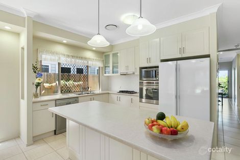 Property photo of 27 Haylock Street Wynnum QLD 4178