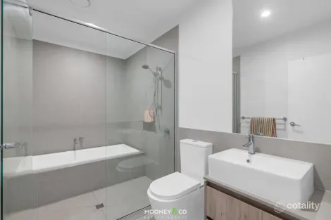 Property photo of 23 Ottawa Walk Cranbourne West VIC 3977
