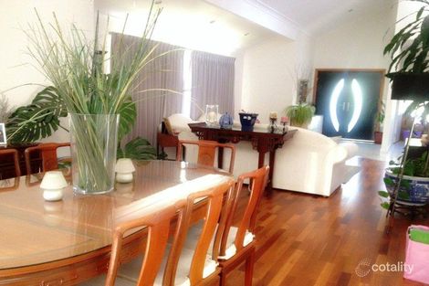 Property photo of 3 Wheatland Crescent Dingley Village VIC 3172