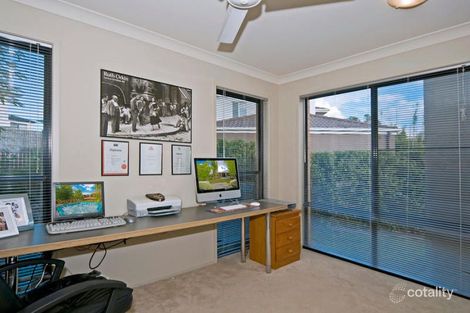 Property photo of 6 Peegan Place Oxenford QLD 4210