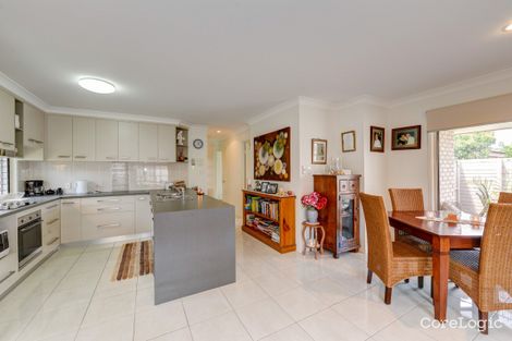 Property photo of 2/29 Avenell Street Avenell Heights QLD 4670