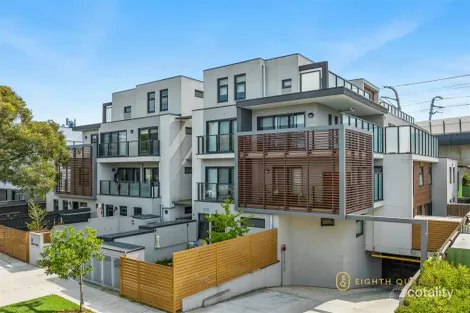 204/33 JERSEY PDE, CARNEGIE, VIC 3163